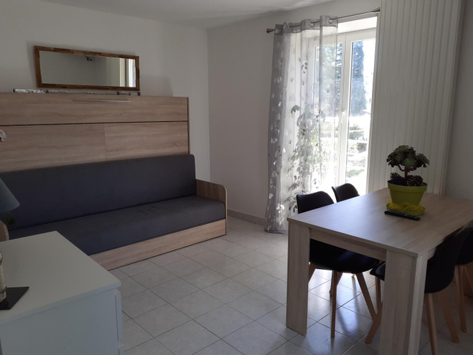 Others 4, Studio en plein centre ville - 2 a 4 personnes, Haute-Loire