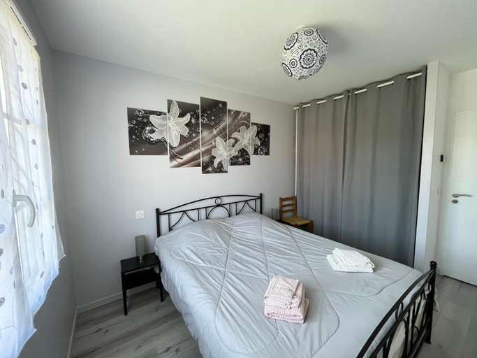 Bedroom 3, Maison "Gure Zerua", Pays Basque, Pyrénées-Atlantiques