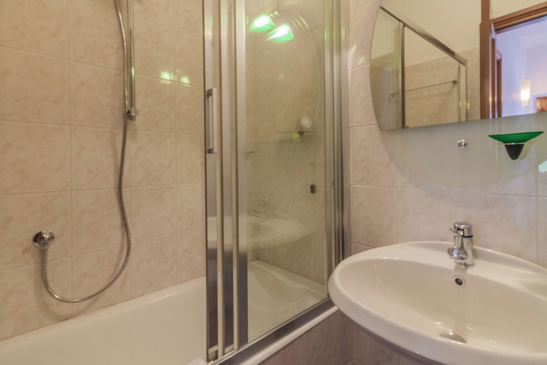 Bathroom 3, Ca' Mia by Wonderful Italy, Como