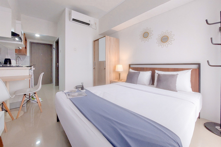 Bedroom 2, Modern and Elegant Studio at Apartment Tamansari Bintaro Mansion, South Tangerang