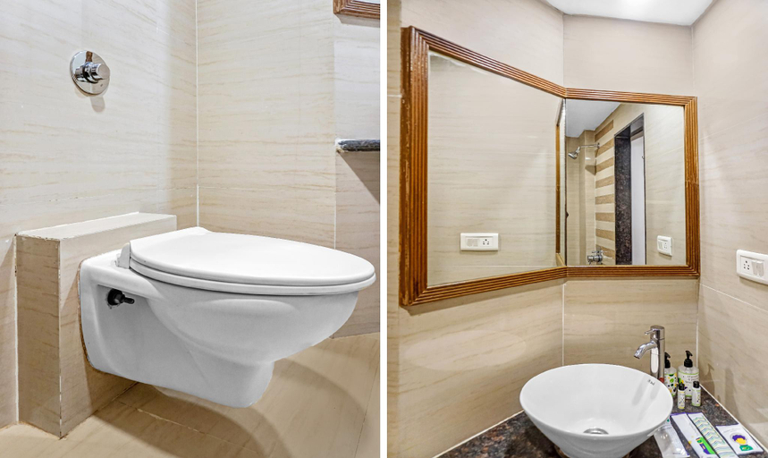 Bathroom 3, Treebo Sahara Shivaji Nagar, Pune