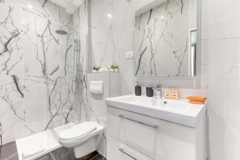 Others 4, New and quiet 1 Bdr Flat in the Heart of Paris 12, Paris