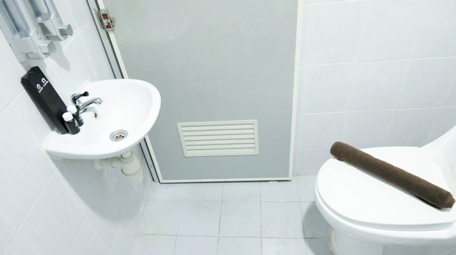 Bedroom 3, Best Deal and Spacious 2BR at Dian Regency Apartment, Surabaya