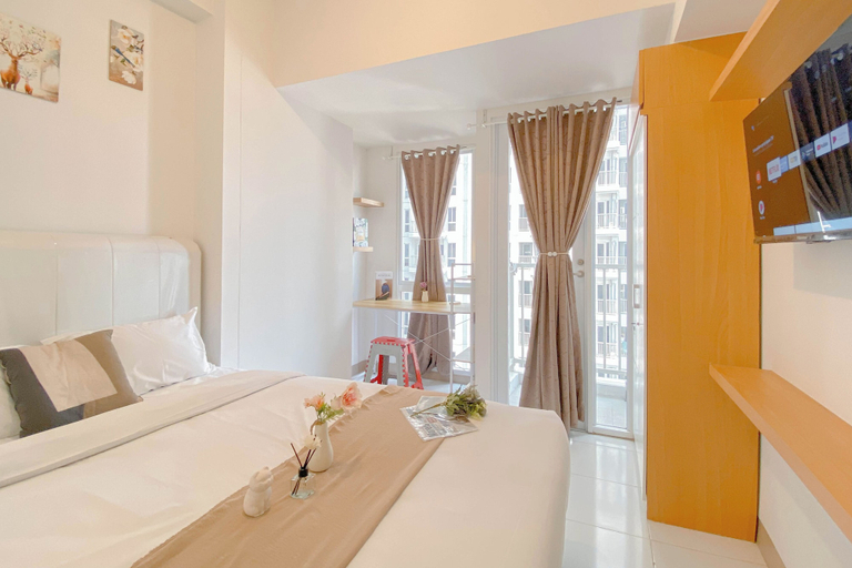 Bedroom 4, Homey Studio Apartment at Tokyo Riverside PIK 2, Tangerang