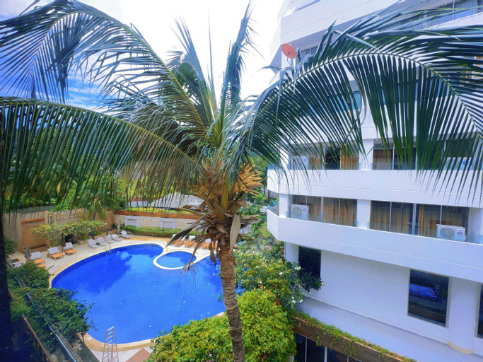Swimming Pool 12