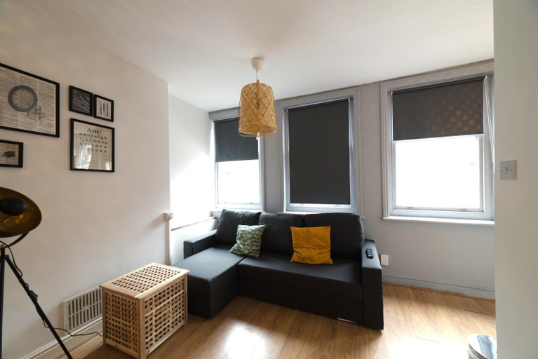 Others 5, Clerkenwell Apartments by PrimeCityHosts, London