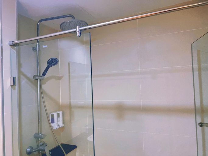 Bedroom 4, 舒适安静的民宿/距离芭东海滩酒吧街100米/距离芭东海滩150米/中文房东/180度超大露台, Phuket Island