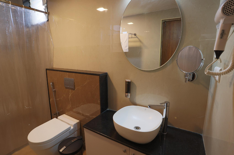 Bathroom 3