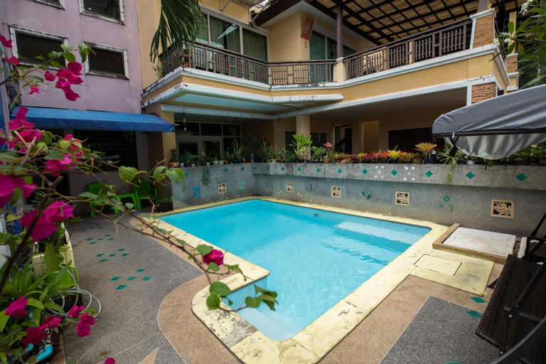 Swimming Pool 6