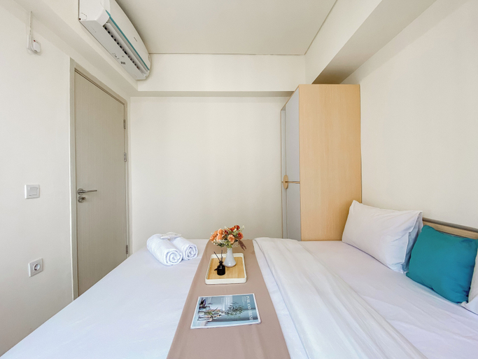 Bedroom 2, Convenient and Tidy 2BR at Meikarta Apartment, Cikarang