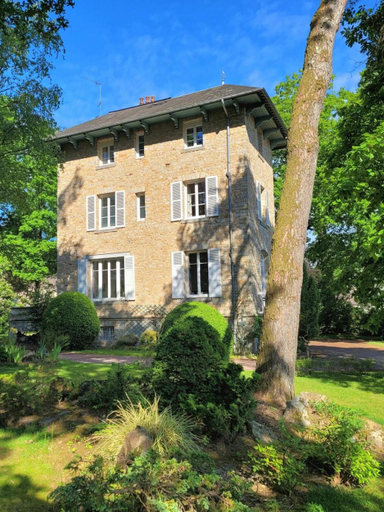 Others 2, Villa Matignon, Orne