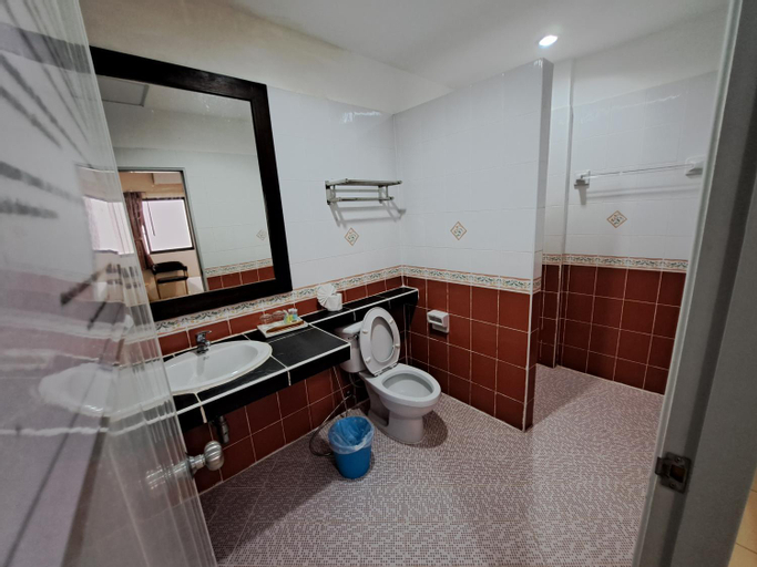 Bedroom 3, Lily Holiday Hotel 百合假日酒店, Phuket Island