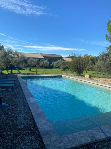 Others 2, le Nomade en Provence, Drôme