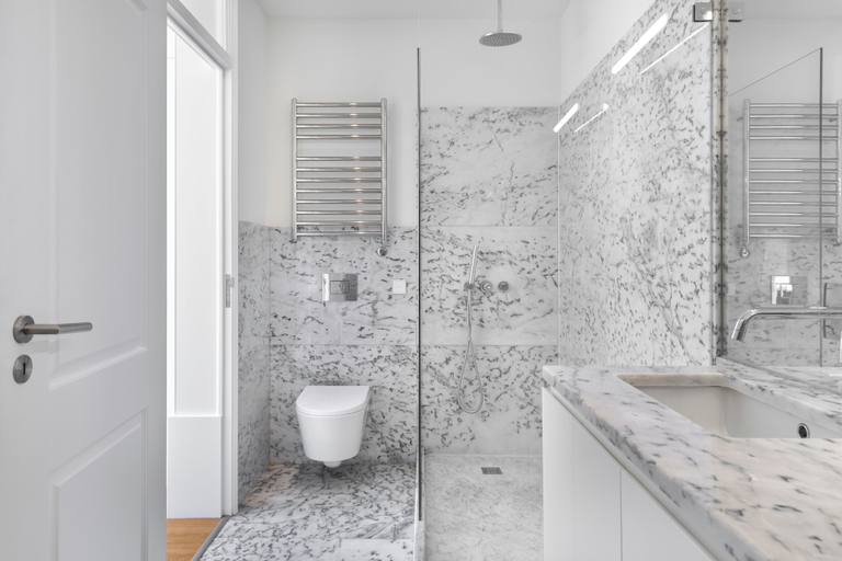 Bathroom, Restauradores Deluxe W/ Elevator & Ac Perfect For Families & Friends, Lisbon