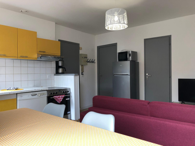 Dining Room 5, LES APPART's DES THERMES, Charente-Maritime