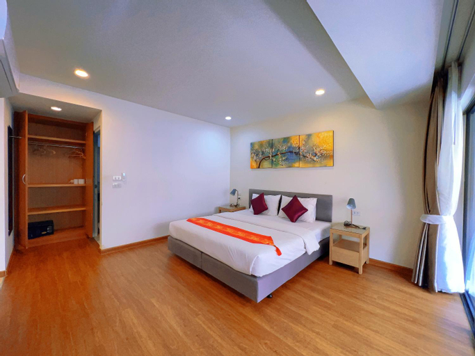 Bedroom 3, 舒适安静的民宿/距离芭东海滩酒吧街100米/距离芭东海滩150米/中文房东/180度超大露台, Phuket Island
