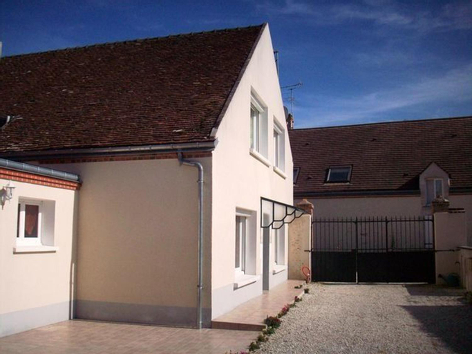 Grande maison renovee pres d'Orleans et Chambord - Ideale pour familles et amis - FR-1-590-12, Loiret