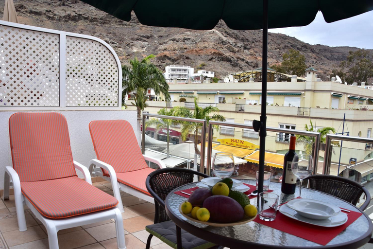 Others 5, BEACH SIDE, Las Palmas