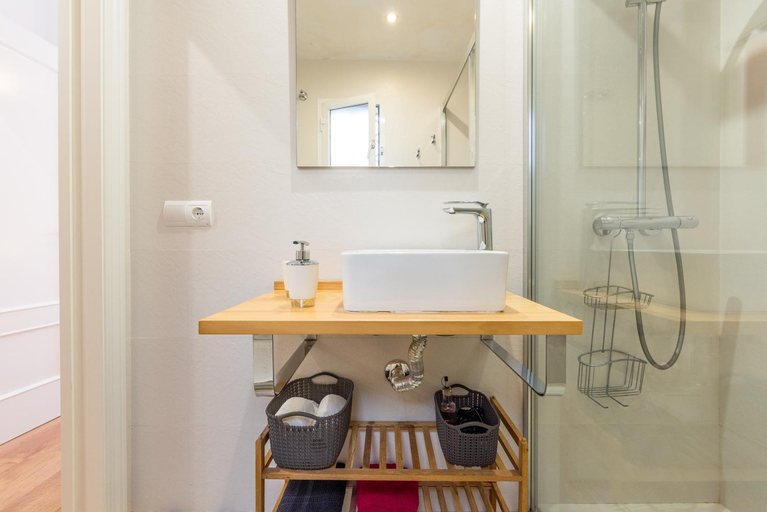 Bathroom 2, El Carmen Flat, Málaga