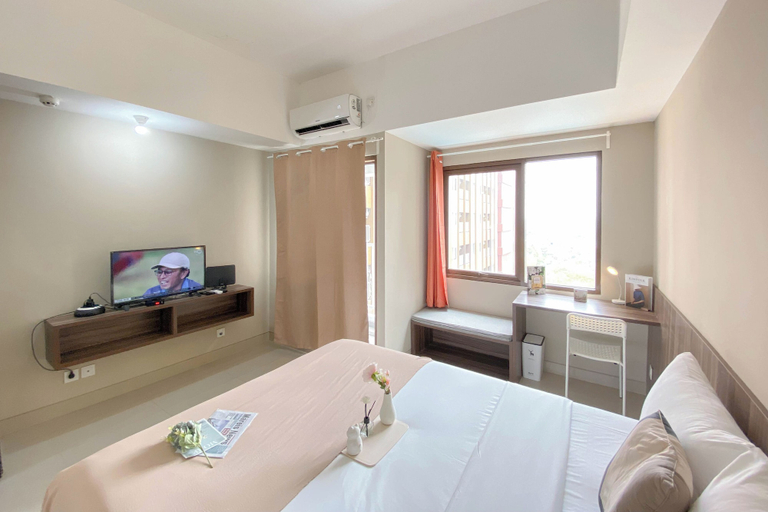Bedroom 4, Cozy and Warm Studio at LRT City Jatibening Apartment, Bekasi