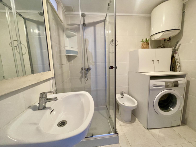 Bathroom, Albatros Loix Apartment, Alicante