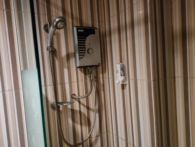 Bathroom 4