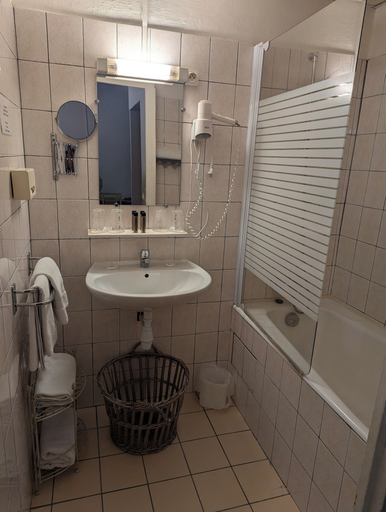 Bathroom 4, HOTEL DU PARC, Drôme