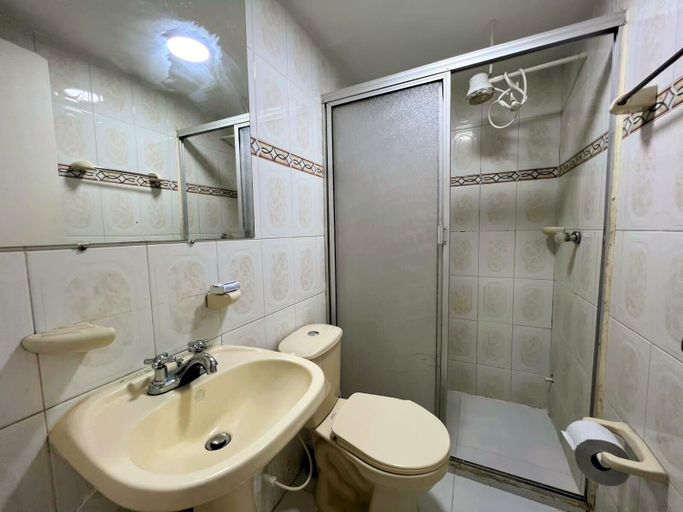 Bathroom, LINDO APARTAMENTO P. 5 BY PARCEROS GROUP, Cartagena de Indias