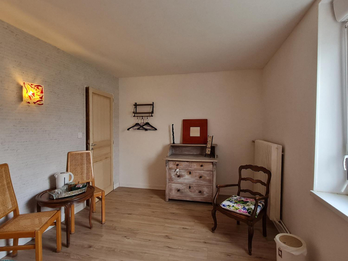 Others 5, Echappee Relaxante en Famille pres du Lac de Madine - FR-1-585-94, Meuse