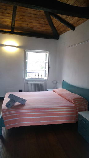 Bedroom 2, La Torretta, La Spezia