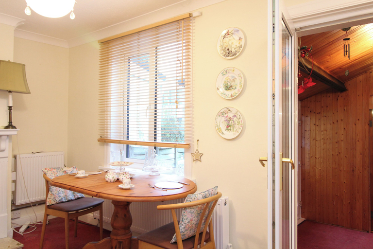 Others 1, Regents park master room, Southampton