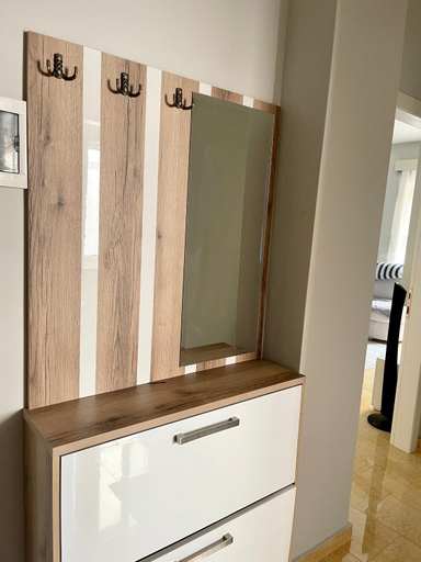 Others 5, S&E Apartment, Pogradecit