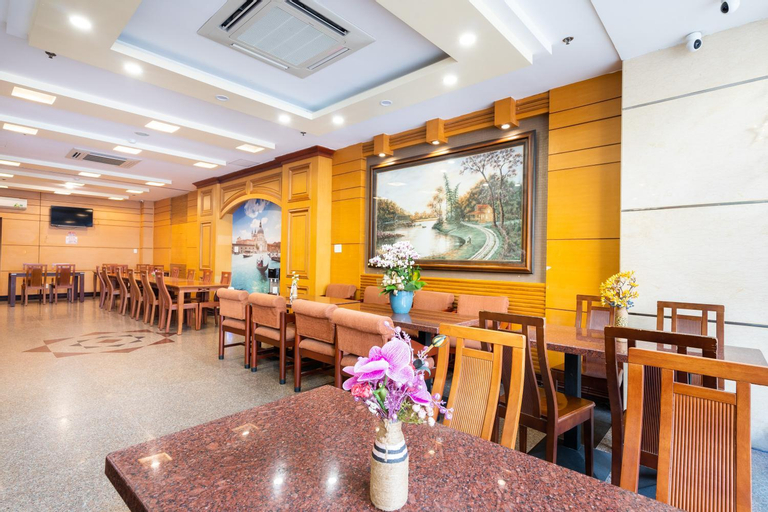 Food & Drinks 3, Lucasta SaiGon Hotel, District 3