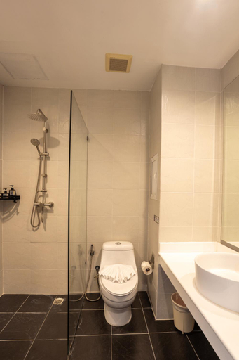 Bathroom, The Great @patong Hotel, Phuket Island