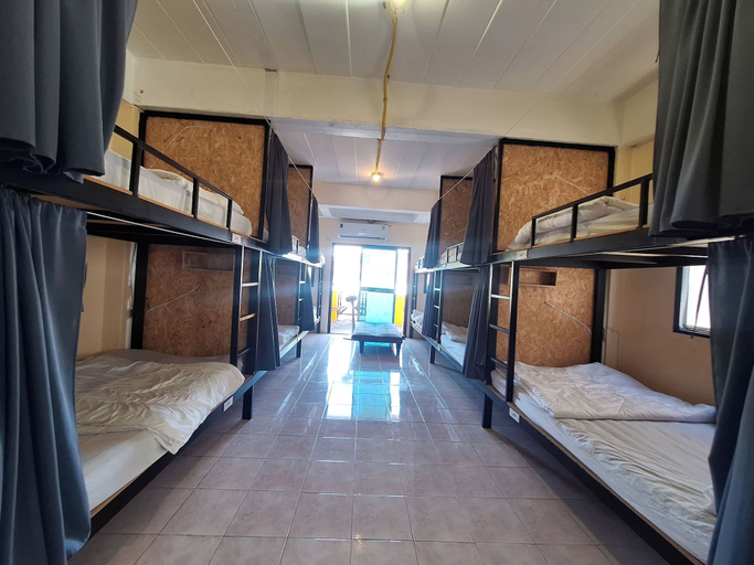 Bedroom 2, DK1 Hostel, Ko Samui