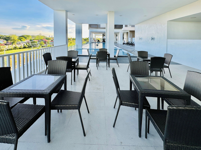 Food & Drinks 5, WV Towers, Iloilo City