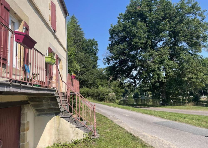 Others 4, La Cigaliere, Allier