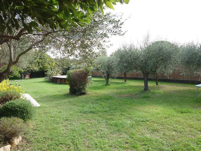 Others 4, Cigaleo, Chambre d'hotes dans le Var, Var
