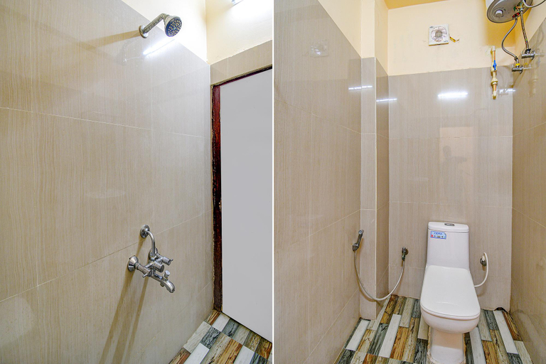 Bathroom 4, FabHotel Kamala Inn - Dankuni, Hugli