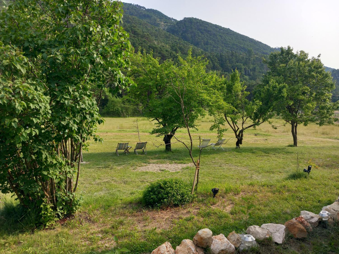 Others 4, GITE LA MOUNTAGNA, Alpes-de-Haute-Provence