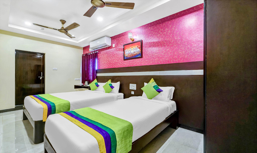 Bedroom 2, Treebo Sripadha Residency Alipiri Road, Chittoor
