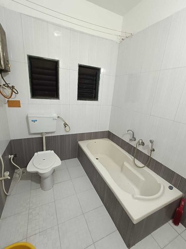 Bathroom, Fort View Retreatz, Sindhudurg