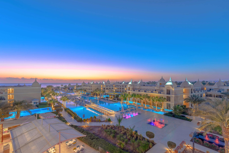 Sport & Beauty 2, Titanic Royal , Al-Ghurdaqah