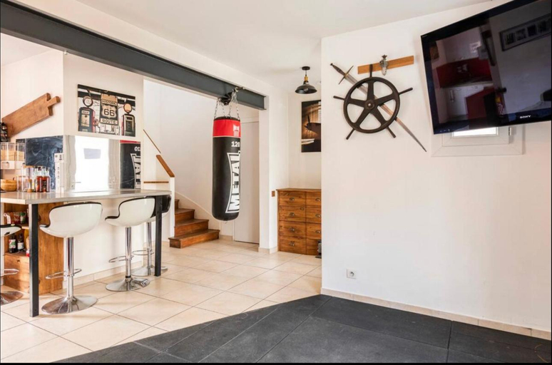 Others 4, Villa des Palmiers, Chambre n°1, Lit double, Lot-et-Garonne