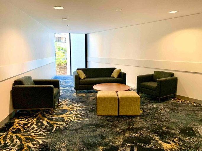 Others 5, Luxury 1BR Apartment @ Harbour Lights Cairns, Cairns
