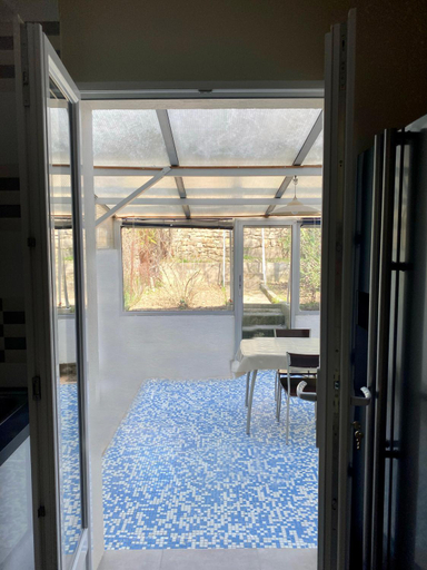 4, Maison face a la cite, Aude