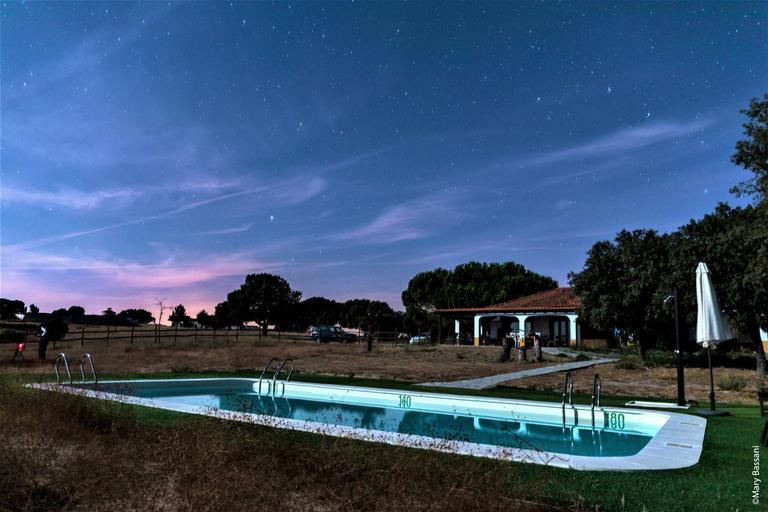 Sport & Beauty 4, Eco-Lodge en la Reserva Privada Campanarios de Azaba - Proyecto de Conservacion, Salamanca