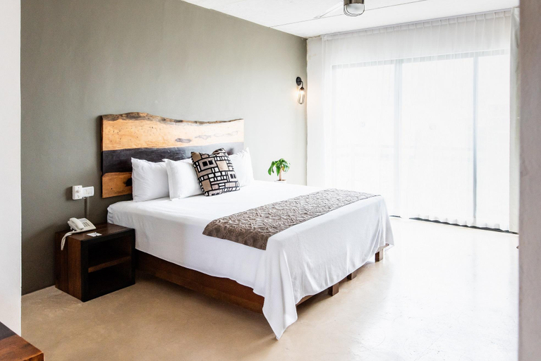 Bedroom 13