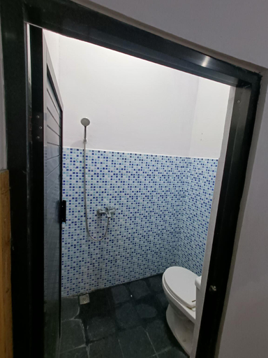 Bathroom 8