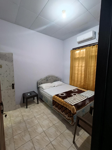 Bedroom 8